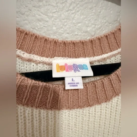 Lularoe large Colorblock Knit Sweater - white and blush - Picture 2 of 4